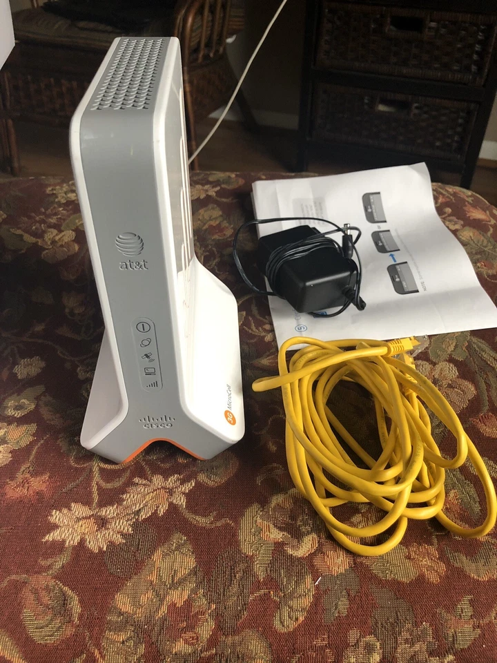 AT&T 3G MicroCell Wireless Signal Booster (Model DPH153-AT) 65278 - Image 2 of 4