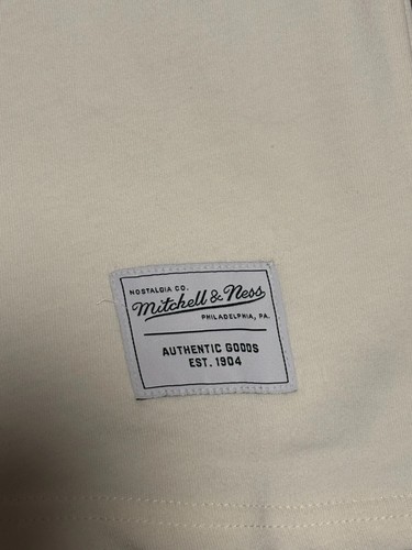 Men's Mitchell & Ness Branded Script Tee T-shirt Embroidered Logo Cream XL - Imagen 2 de 2