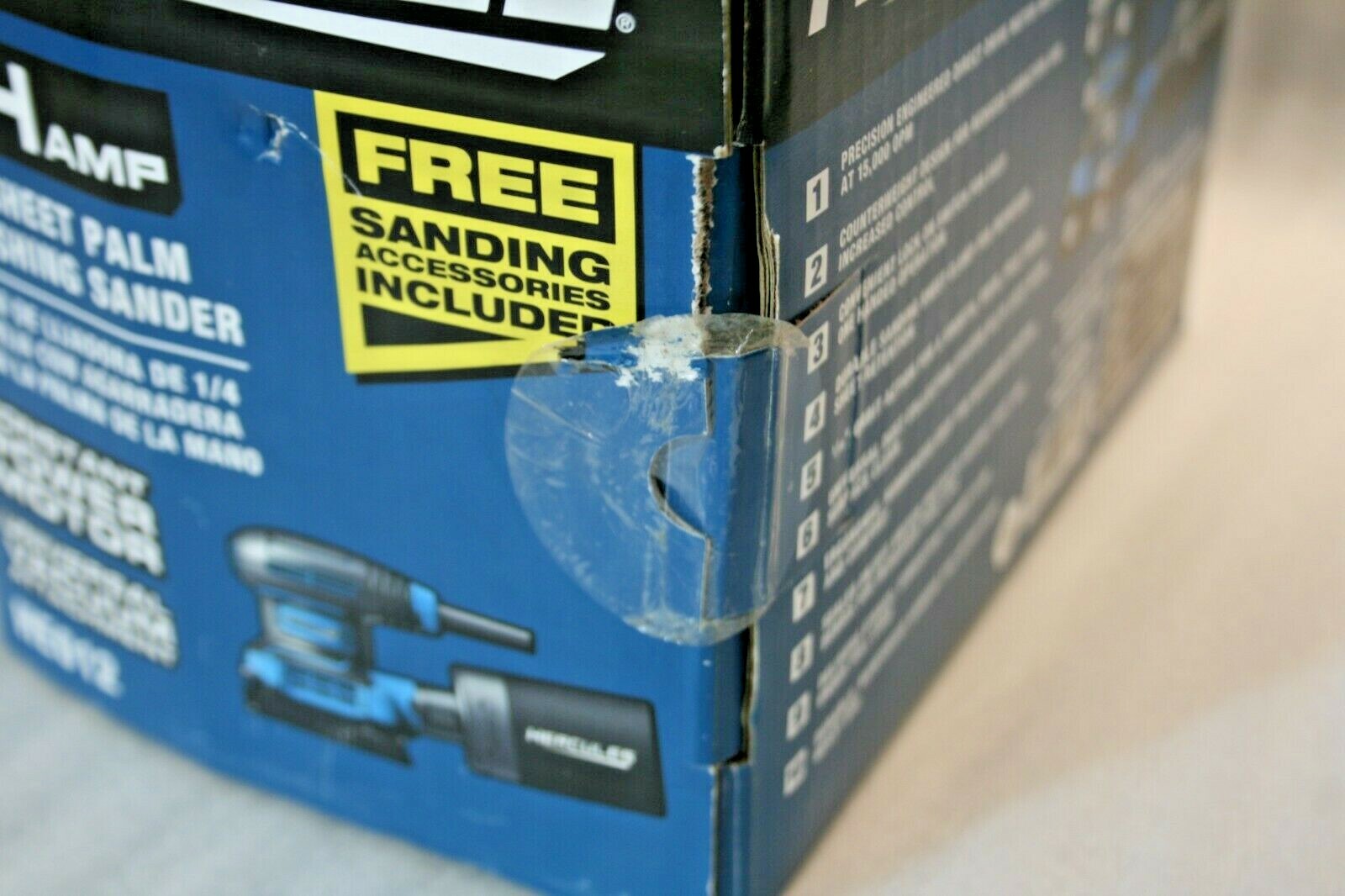 Hercules HE012 1/4 Sheet Palm Finishing Sander + Sanding Accessories