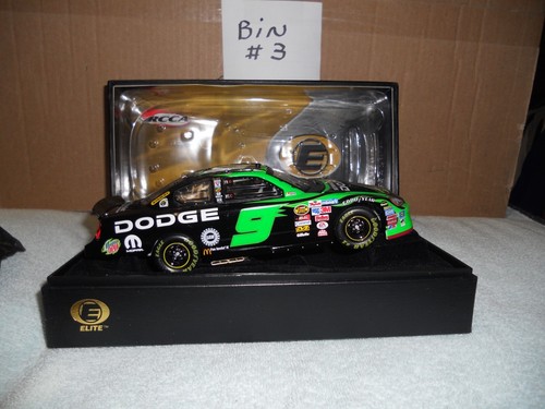 1/24 RCCA Elite 2005 #9 Kasey Kahne Mountain Dew Dodge Charger - Picture 2 of 4