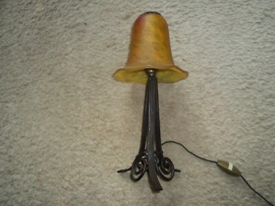 LAMPE DAUM PIED FER FORGE ART DECO NOUVEAU PATE DE VERRE ERA MULLER GALLE TULIPE - Photo 1/4