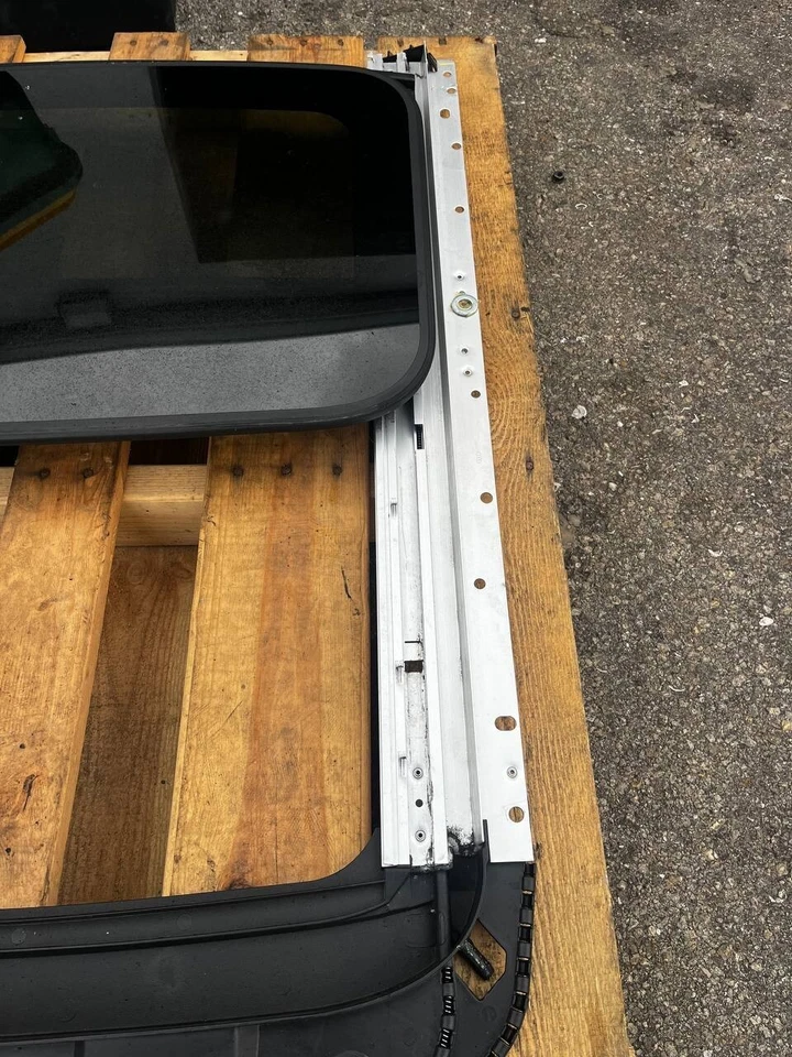 Jeep Compass Latitude 2011-2016 techo corredizo vidrio y marco montaje OEM Foto 4 de 4