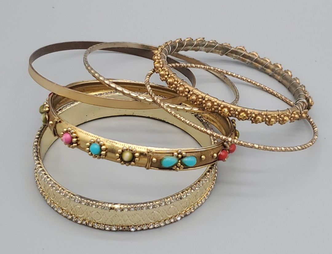 Stackable Bangle Bracelet Set Gold Tone Set of 6 … - image 1