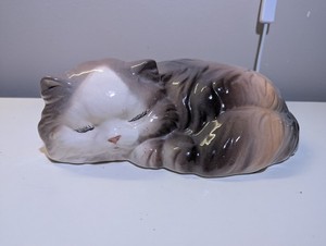 Ceramic Sleeping Cat | eBay