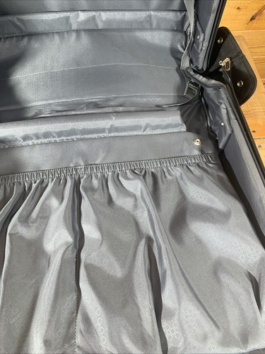DELSEY PARIS 24x23x10” Rolling Garment Bag | Spinner Wheels | Black | Luggage - Picture 14 of 17