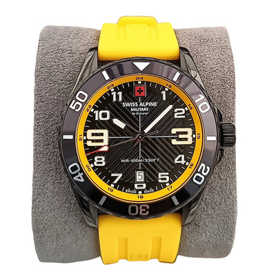 Swiss Alpine Military Black Dial Silicone Band Watch 7029.1878
