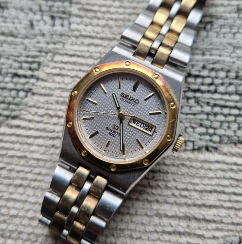 Womens Vintage Seiko Day Date Royal Oak Style Watch