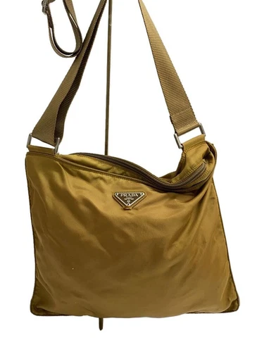Sac bandoulière PRADA nylon camel uni occasion
