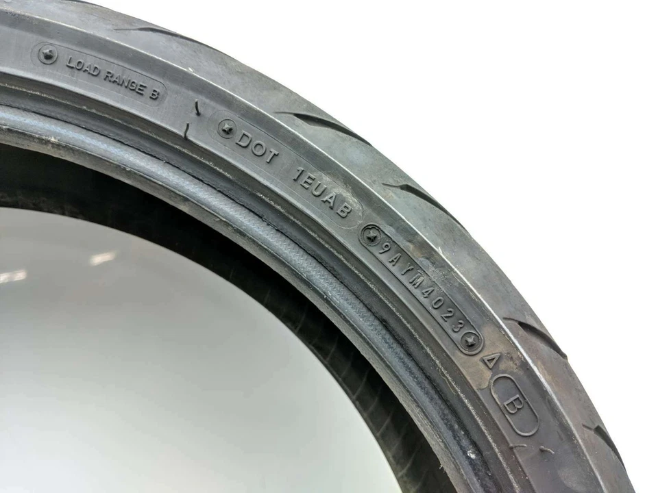 07 Honda CBR600RR CBR 600 Front Tire Dunlop Sportmax GPR-300F 120/60/R17 - Image 3 of 4