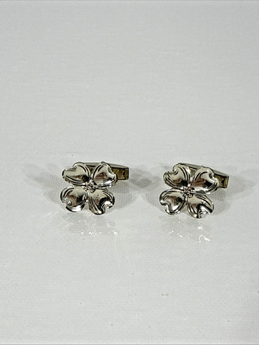 Silver Tone Four Leaf Clover Cufflinks • Good Luck Irish Gift • Men’s Formal Acc