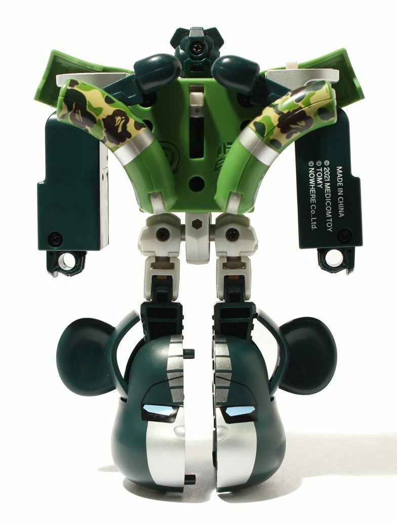 Optimus Prime BE@RBRICK 200% BAPE x TRANSFORMERS x MEDICOM Optimus Prime BE@RBRICK 200% BAPE x TRANSFORMERS x MEDICOM