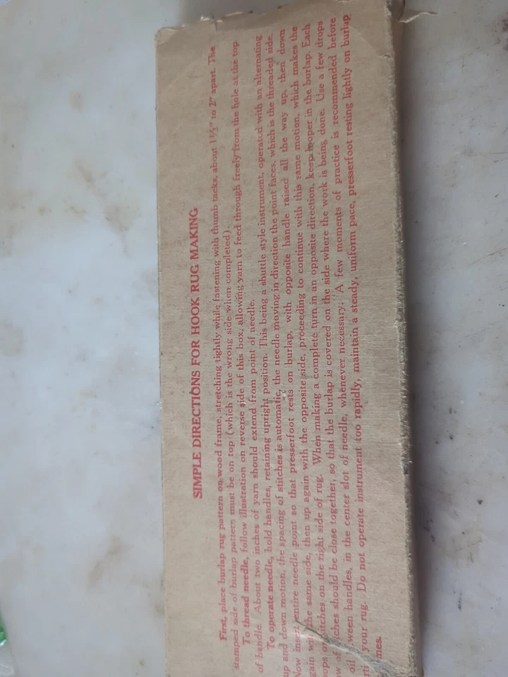 Vintage Wonderart No. 3 EZ Automatic Hook Rug Needle w/ Box - Image 3 of 3