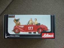 Schuco n. 88-01 BMW Cabrio 327 con personaggi 1:18 in confezione originale