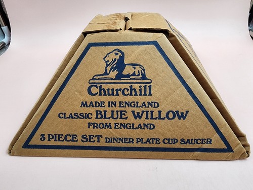 CHURCHILL England BLUE WILLOW 3-Pc Set: Dinner Plate, Cup, Saucer NIB - Picture 13 of 14