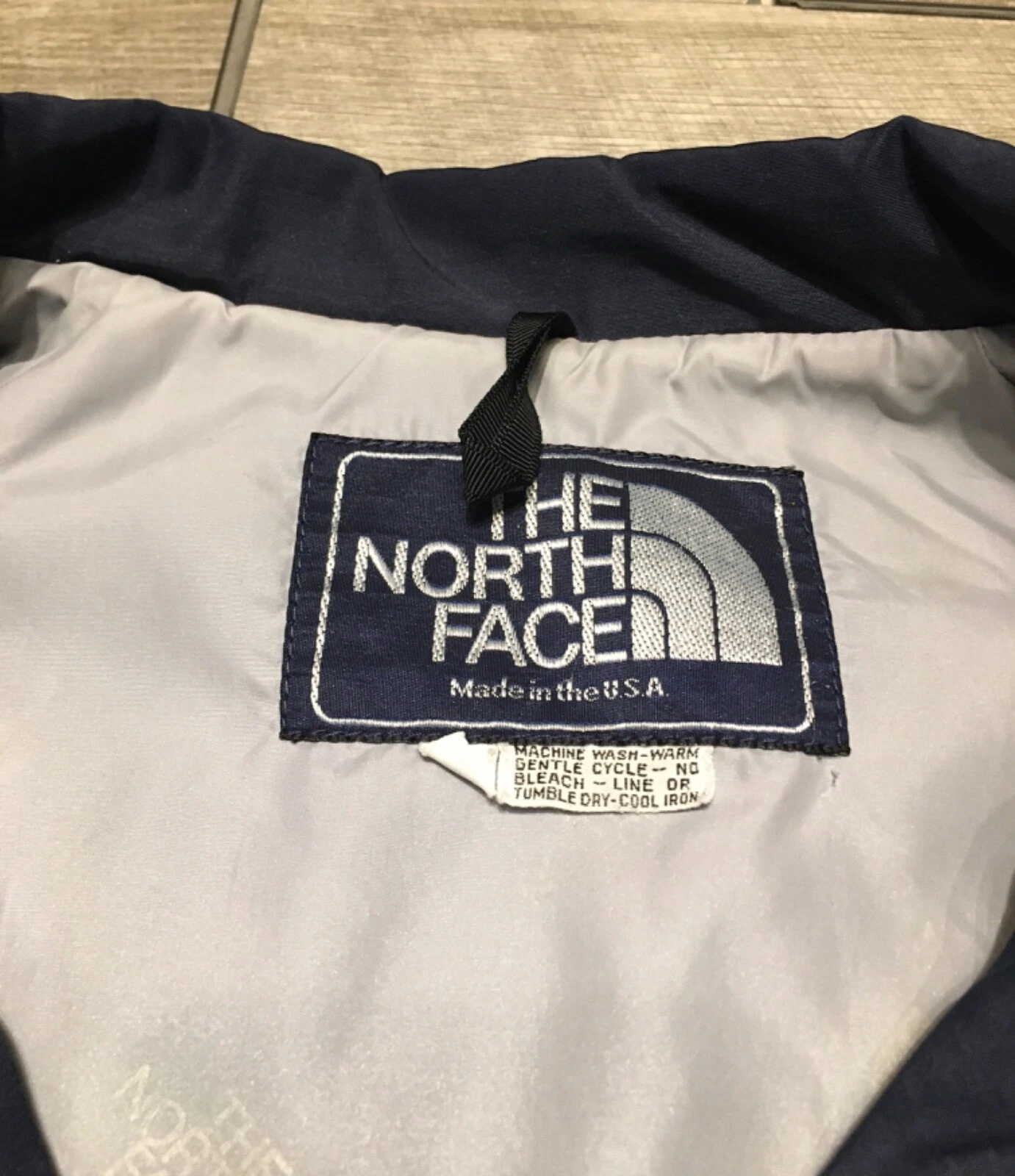 north-face yoke windbreaker vintage jacket
