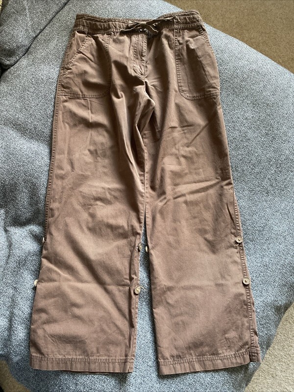 Womens Sz. 8 J.H. Collectibles Brown Rollup Casual Pants