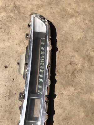 64 シボレー　ダッシュベゼル 1963 1964 Chevy Impala Belair Biscayne Dash Speedometer Cluster