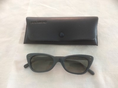 polaroid glasses case