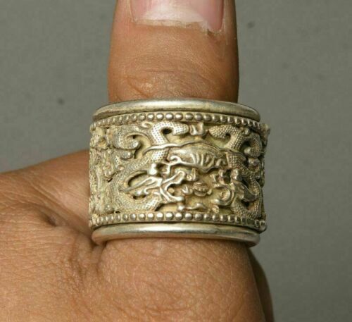 3cm Chinese Old Miao Silver Handmade Dynasty Dragon Woman Finger Ring Statue