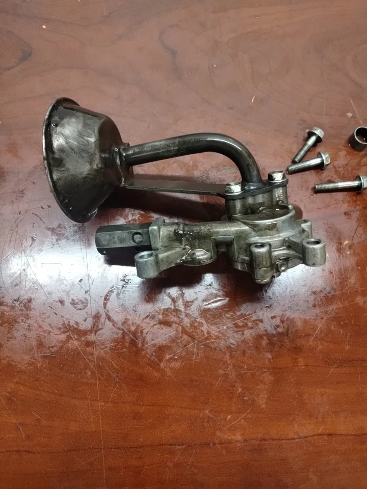 Bomba de aceite del motor Honda CX500 CX500C CX500D 1978-1981 Foto 2 de 4