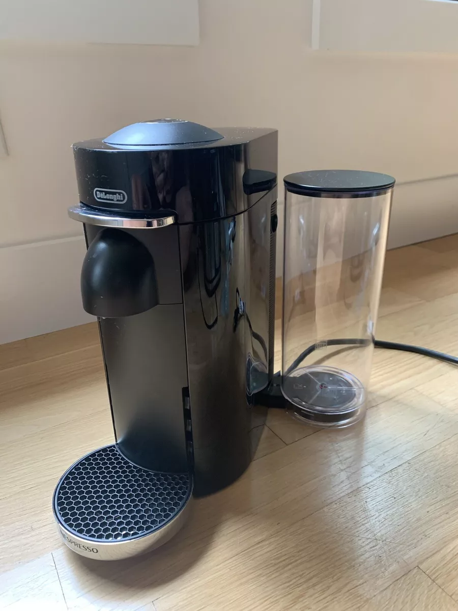 DeLonghi ENV155B Nespresso Vertuo Plus Deluxe Coffee and Espresso Machine