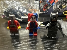 LEGO DC Super Heroes Batman Set #76053 Gotham City Cycle Chase 100% Complete L40