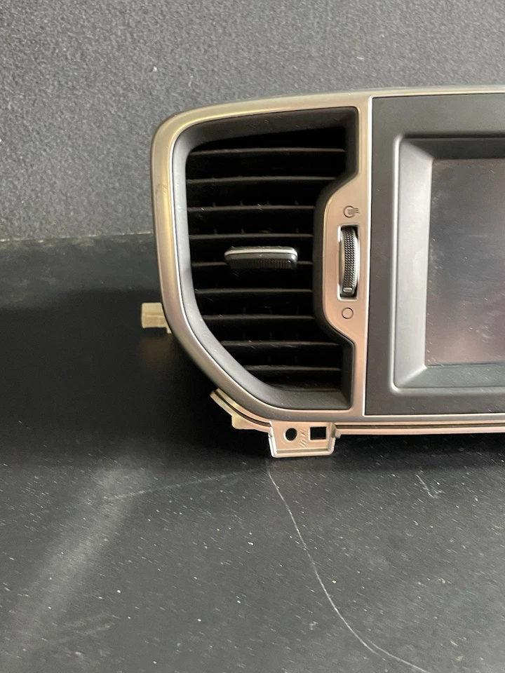 Unidad de pantalla de radio navegación de audio Kia Sportage 2016-2019 96160-D9100WK OEM Foto 4 de 4