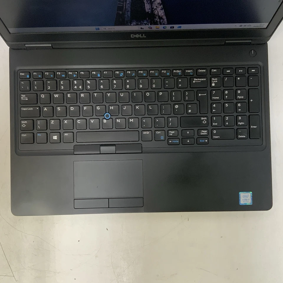 Dell Latitude 5590 · i7-8650U · 16GB · 512GB, photo 4 of 5