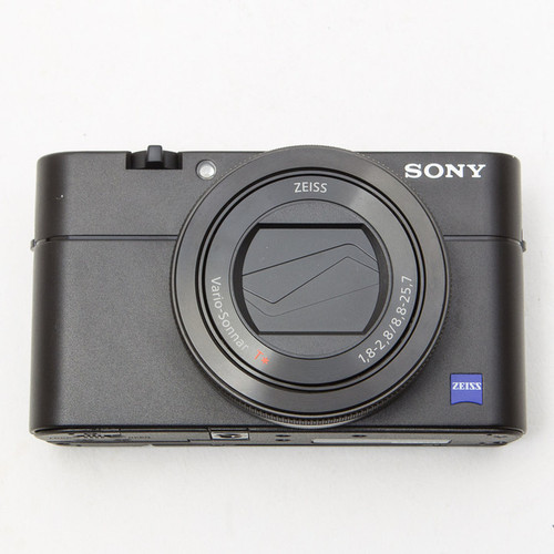 Sony RX100 V 1 inch sensor 24 70mm F1 8 2 8 tilt screen 20MP 4K