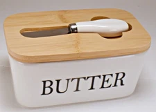 Butter Dish with Lid & Curler Knife Unbreakable Metal Keeper + Silicone Sealing