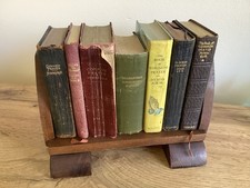 Small vintage wooden book trough, rack, shelf - Freestanding ( INCLUDES BOOKS)