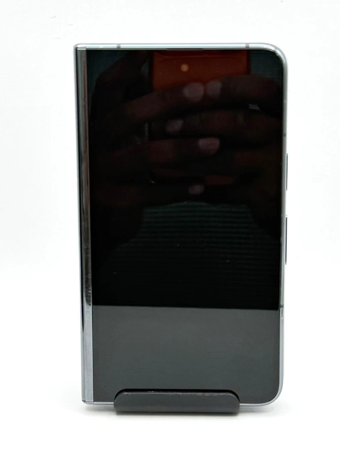 Google Pixel Fold · 512GB, photo 4 of 5