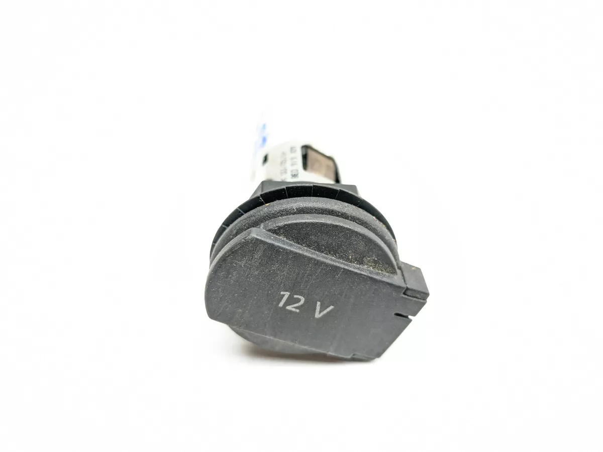 Audi q7 on sale power outlet