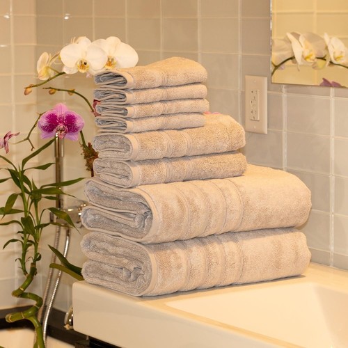 Premium 8pc XL Towel Collection: Soft 700 GSM Turkish Cotton & Bamboo Viscose - Picture 4 of 12