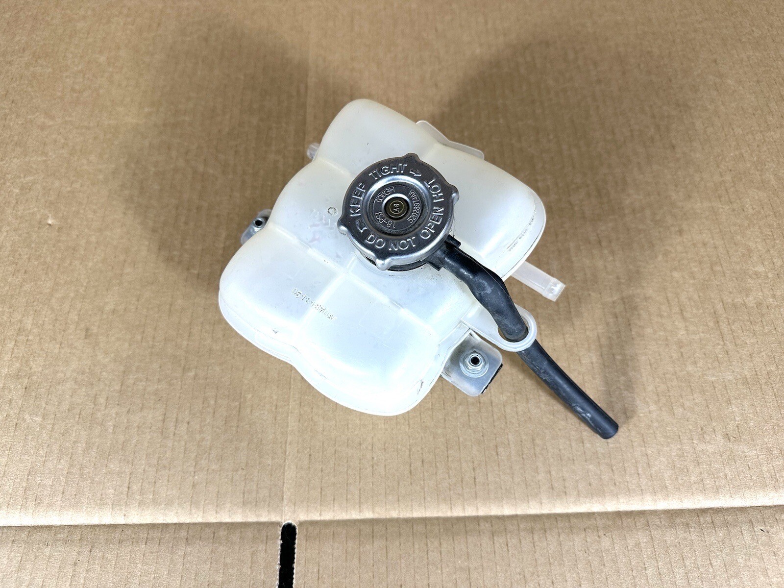 2015 2023 DODGE CHALLENGER SRT HELLCAT SUPERCHARGER COOLANT RECOVERY