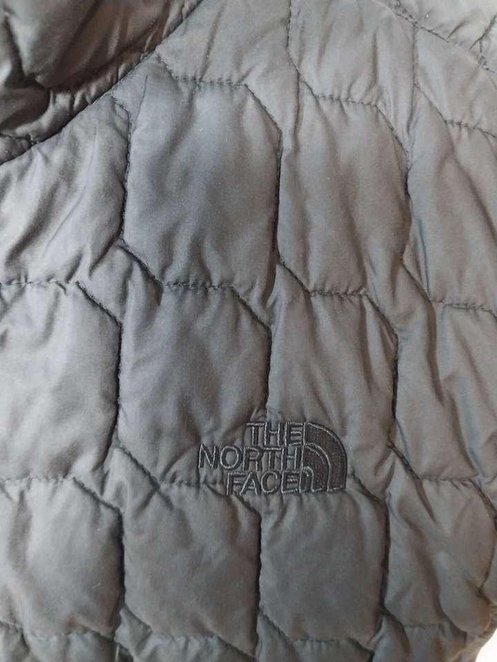 Chaqueta Trekker The North Face Para Hombre L Negra Acolchada Puffer Thermoball Embalable Foto 3 de 4