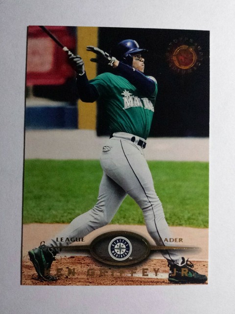 KEN GRIFFEY JR 1995 TOPPS STADIUM CLUB BASEBALL CARD 241 D0337 EBay