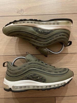green camo air max 97