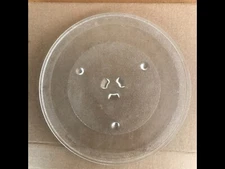 MICROWAVE - GE -  (  PLATO  GIRATORIO  CRISTAL  ) VERY  LITTLE  USE .