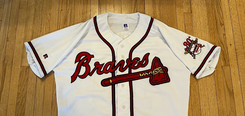 Camiseta deportiva vintage de los Atlanta Braves Russell Diamond Collection Chipper Jones para hombre 44 Foto 4 de 4