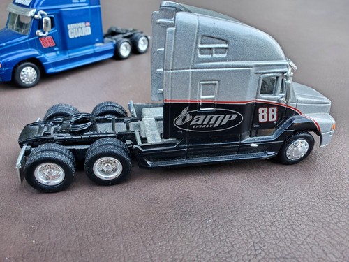 Motorsports Authentics 1/64 #88 Semi Truck Rigs Amp Energy, National Guard Lot - Bild 3 von 9