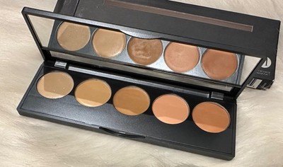 Cinema Secrets 5-in-1 Ultimate Corrector Makeup PRO No.1 Palette Conceal Correct