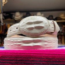 White Alligator Skin Cowboy Belt. Caiman Western Leather Belt. Cinto De Caiman.