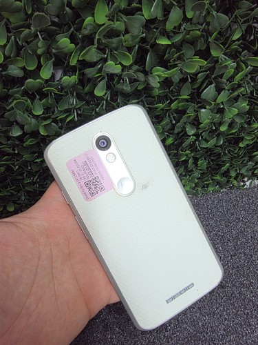 Motorola Droid Turbo 2 – XT1585 – GSM Unlocked – Used (Fair 5.0/10)