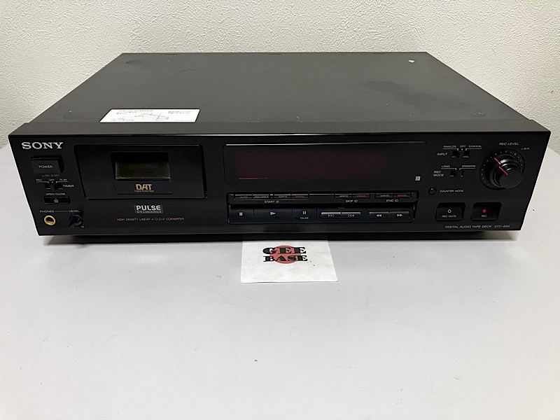 Sony DTC-690 Digital Audio Tape DAT Deck Player Recorder