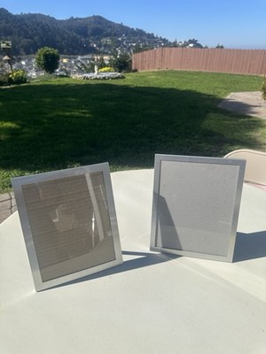 Set of 2 Silver  modern/ minimalist Elegant Metal Rectangle Photo Frames