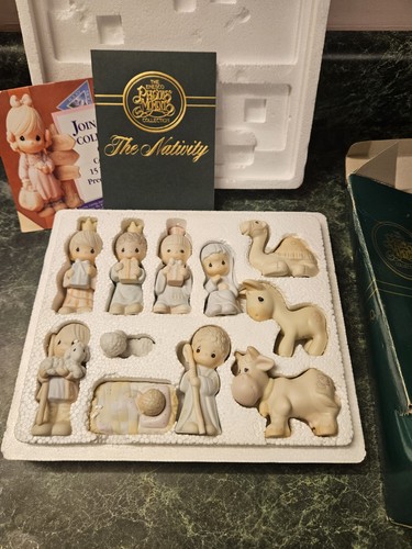 1982 Precious Moments MINI-KRIPPE 11-TEILIGES SET ~ KOMM, LASS UNS IHN ANBETEN E-2395 - Bild 1 von 13