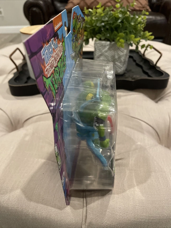 TMNT Tales of the Teenage Mutant Ninja Turtles Mutations:  GENGHIS FROG - Image 3 of 4