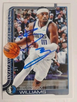 BRANDON WILLIAMS DALLAS MAVERICKS SIGNED AUTOGRAPHED TOPPS HOLIDAY TRADING CARD