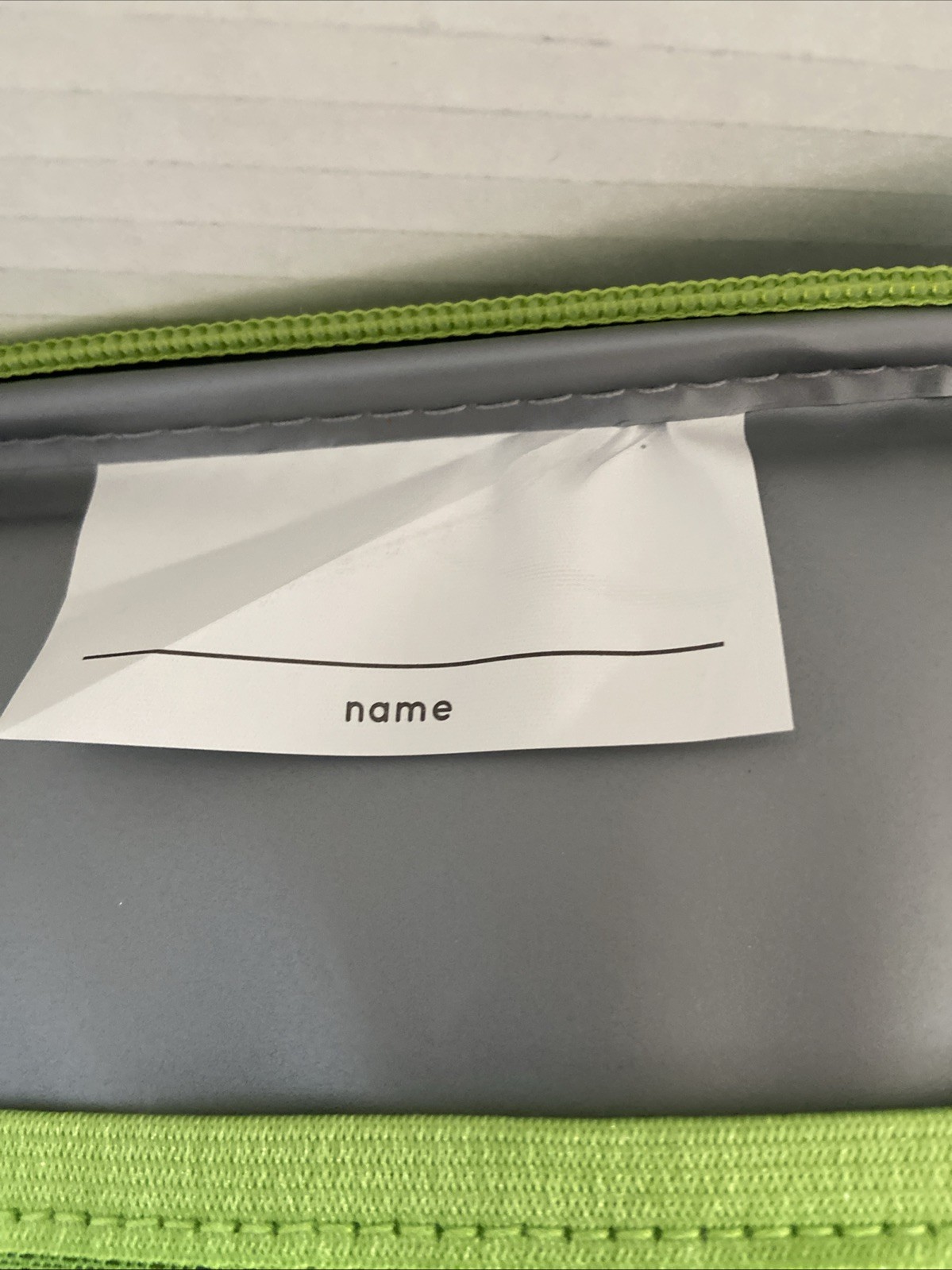 CONTIGO Kids Insulated Lunch Box. Multicolored Space Aliens Pattern NWT